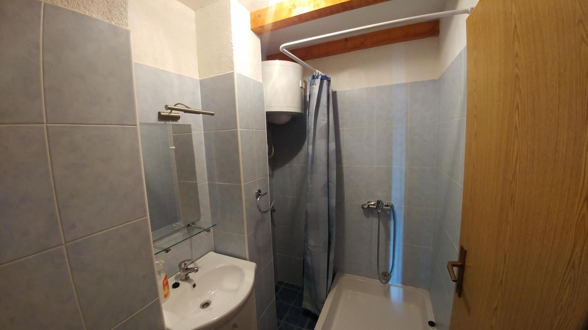 Appartement Adio Mare à Pomena Extérieur photo